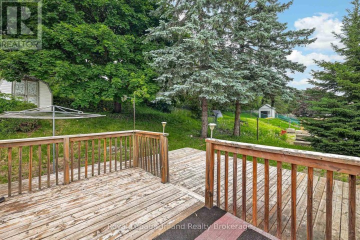 Photo 27 at 378 Sales Drive, Woodstock - South, Woodstock