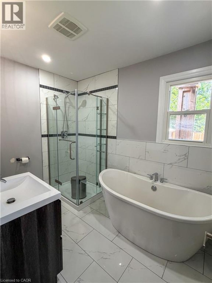 Photo 12 at 79 Brunswick Street, Old West Brant, Brantford