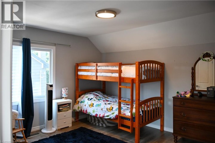 Photo 15 at 79 Brunswick Street, Old West Brant, Brantford