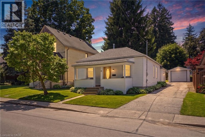 Photo 2 at 99 Victoria Street, Woodstock - North, Woodstock