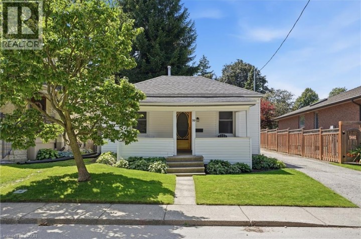 Photo 3 at 99 Victoria Street, Woodstock - North, Woodstock