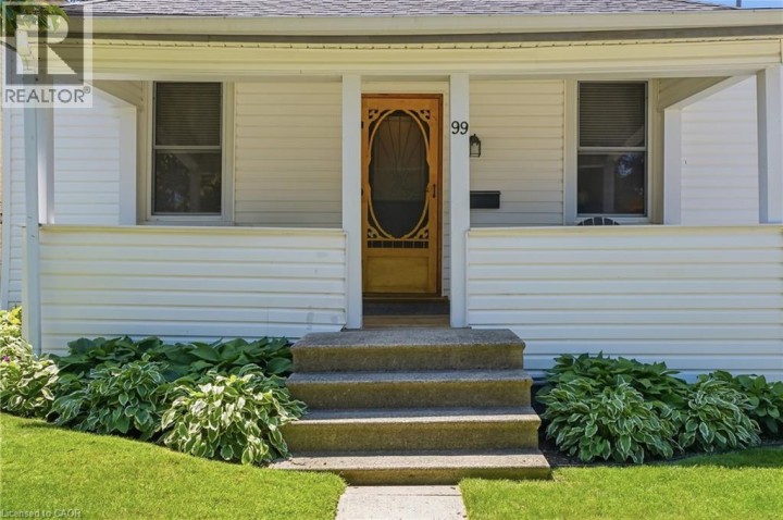 Photo 7 at 99 Victoria Street, Woodstock - North, Woodstock