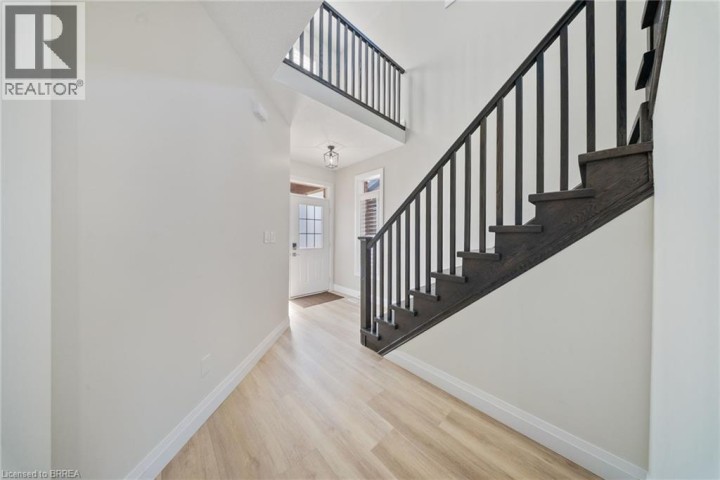 Photo 3 at 32 Arlington Parkway, Innerkip (Victoria Park), Woodstock