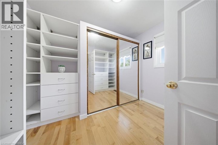 Photo 16 at 106 Memorial Drive, Fairview / Greenbrier, Brantford