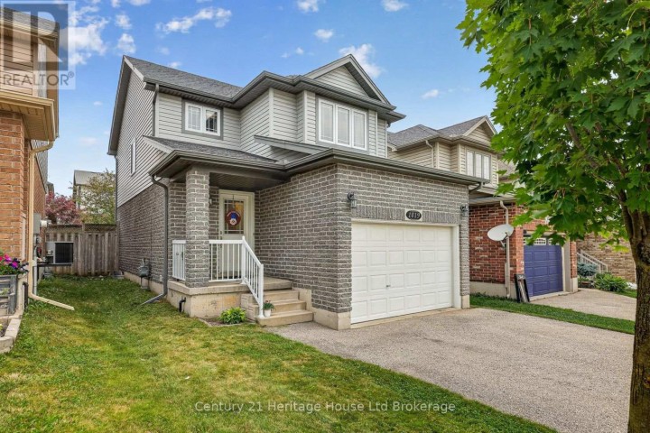 Photo 3 at 1019 Marquette Drive, Woodstock - South, Woodstock