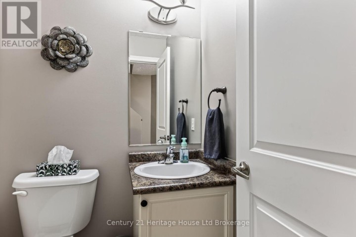 Photo 6 at 1019 Marquette Drive, Woodstock - South, Woodstock