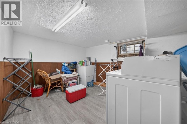 Photo 24 at 126 Chatham Street, Downtown Core, Brantford