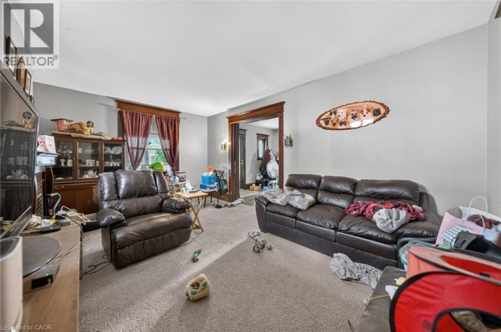 Photo 3 at 126 Chatham Street, Downtown Core, Brantford