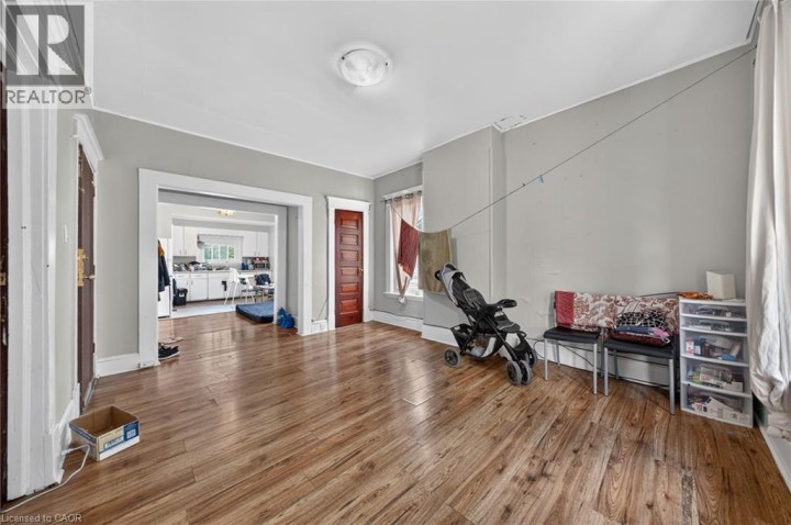Photo 10 at 126 Chatham Street, Downtown Core, Brantford