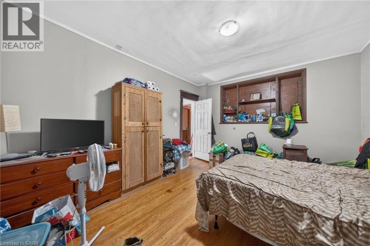 Photo 6 at 126 Chatham Street, Downtown Core, Brantford
