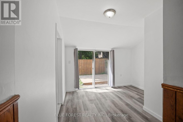 Photo 11 at 508 Hatch Street, Woodstock - South, Woodstock