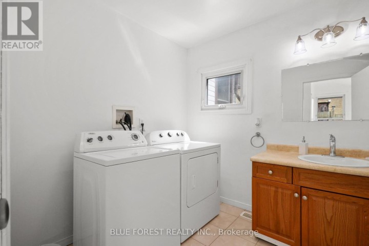Photo 16 at 508 Hatch Street, Woodstock - South, Woodstock
