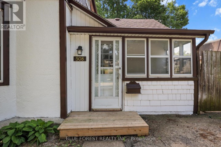 Photo 4 at 508 Hatch Street, Woodstock - South, Woodstock