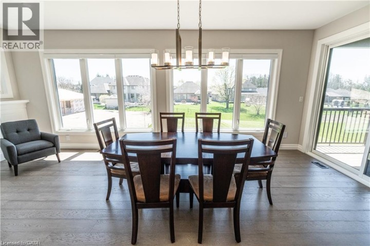 Photo 13 at 15 Hudson Drive, Oakhill Dr, Brantford