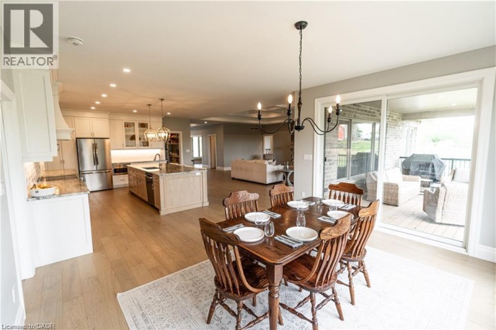 Photo 16 at 21 Hudson Drive, Oakhill Dr, Brantford