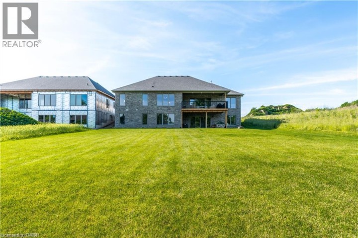 Photo 39 at 21 Hudson Drive, Oakhill Dr, Brantford