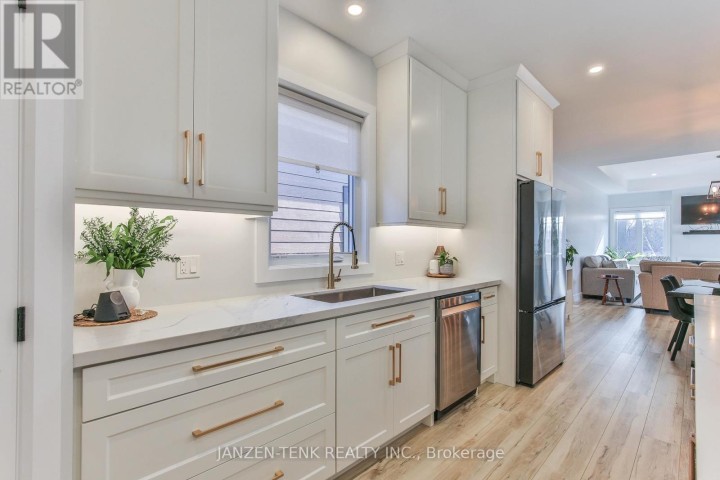 Photo 15 at 8 Charles Court, Port Burwell, Bayham