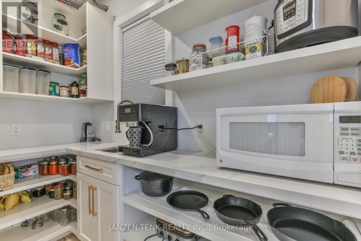 Photo 17 at 8 Charles Court, Port Burwell, Bayham