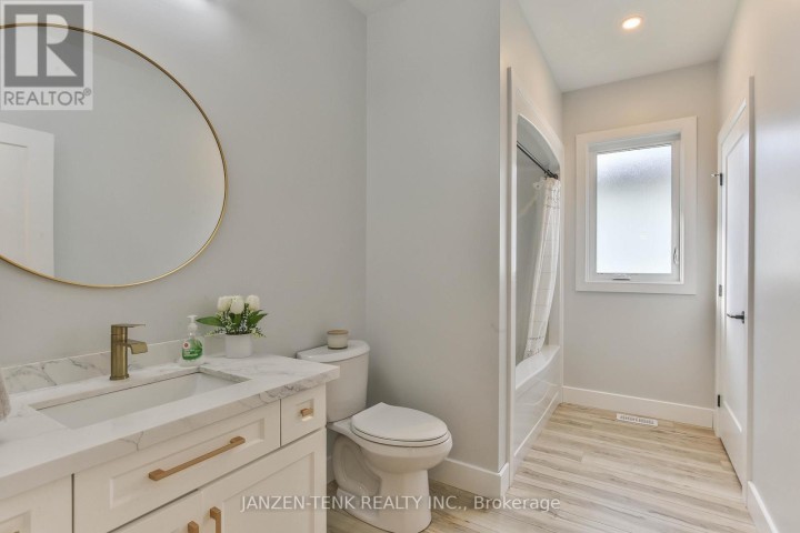 Photo 32 at 8 Charles Court, Port Burwell, Bayham