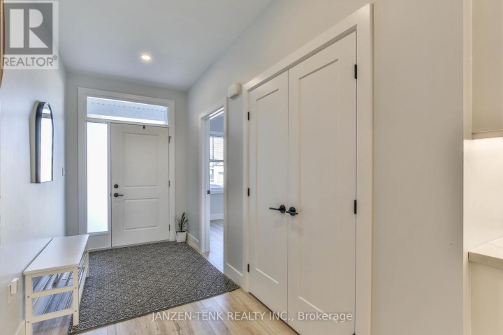 Photo 7 at 8 Charles Court, Port Burwell, Bayham