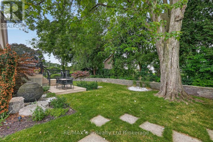 Photo 6 at 11 Princess Park Road, Ingersoll - South, Ingersoll
