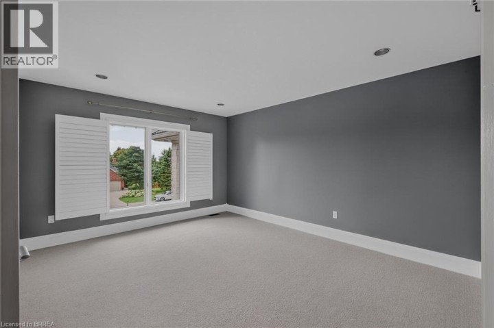 Photo 37 at 44 St Andrew's Drive, St. Andrew’s, Brantford