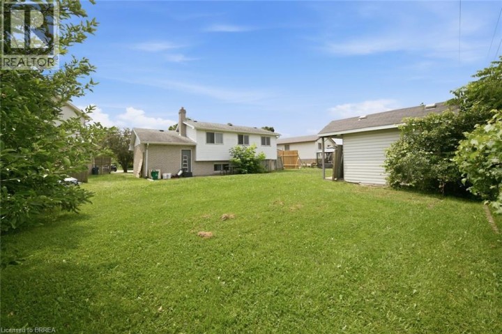 Photo 26 at 7 Sigurd Jensen Court, Cedarland, Brantford