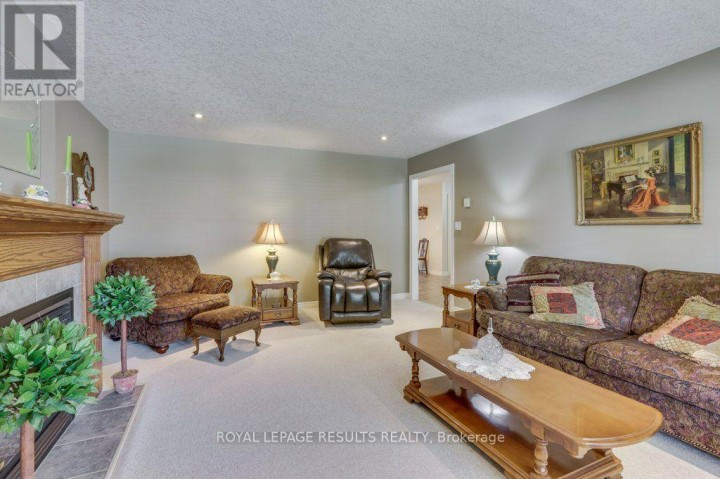 Photo 16 at 126 Glendale Drive, Tillsonburg