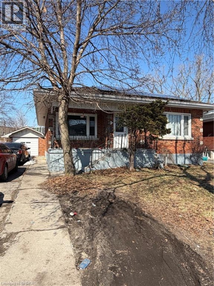 Photo 1 at 17 Henry Street, East Ward, Brantford