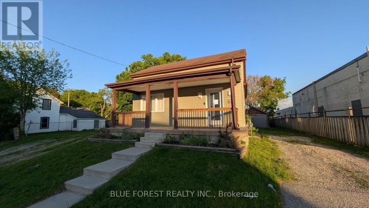 Photo 1 at 30 Catherine Street, Ingersoll - North, Ingersoll