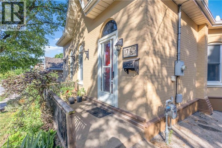 Photo 5 at 17 Scarfe Avenue, Holmedale, Brantford