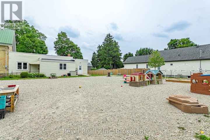 Photo 24 at 11 Vincent Street, Innerkip, Woodstock