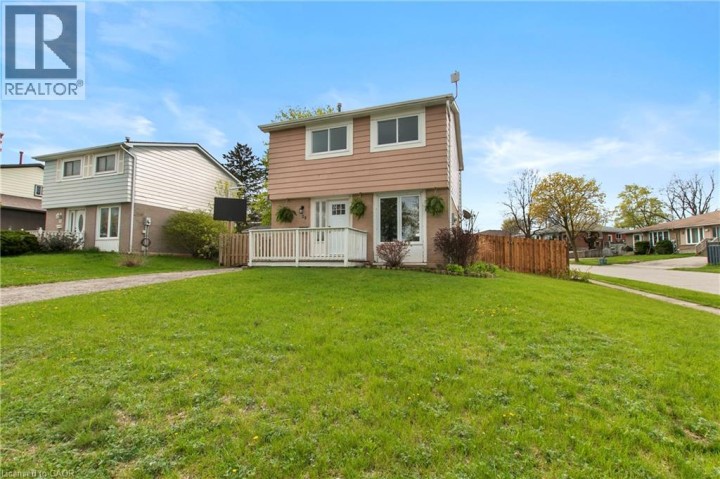 Photo 1 at 29 Woodlawn Avenue, Mayfair, Brantford