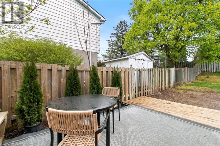 Photo 14 at 29 Woodlawn Avenue, Mayfair, Brantford