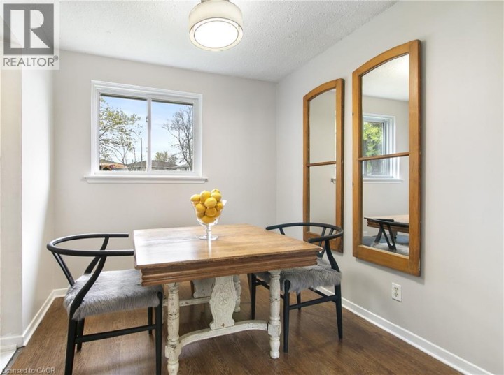 Photo 9 at 29 Woodlawn Avenue, Mayfair, Brantford
