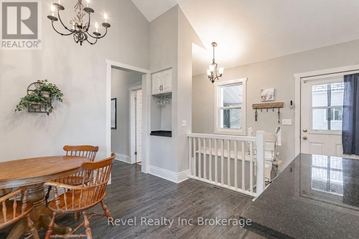 Photo 9 at 31 Givins Street, Woodstock - North, Woodstock