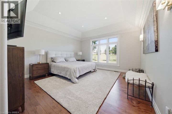 Photo 22 at 14 Ellington Place, Oakhill Dr, Brantford
