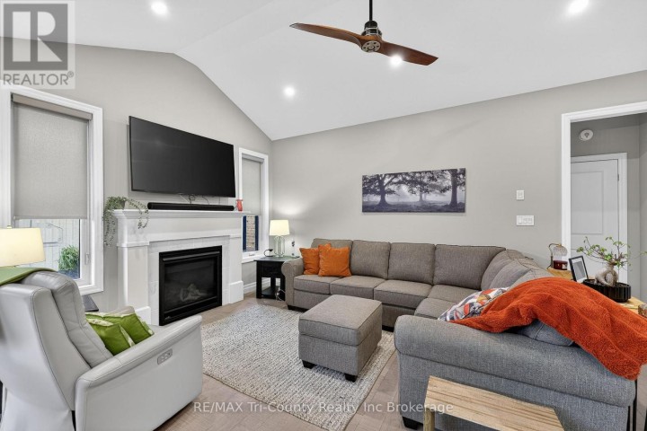 Photo 12 at 150 Denrich Avenue, Tillsonburg
