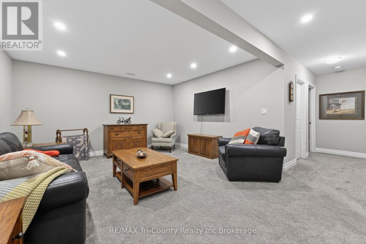 Photo 21 at 150 Denrich Avenue, Tillsonburg
