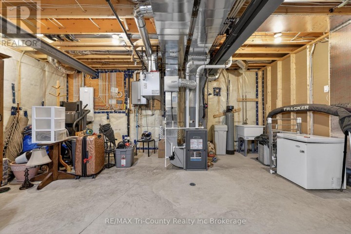 Photo 24 at 150 Denrich Avenue, Tillsonburg