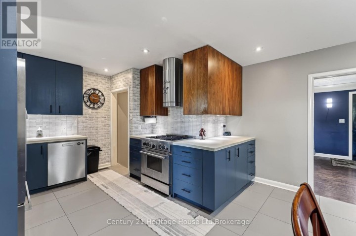 Photo 10 at 105 W Concession Street, Tillsonburg