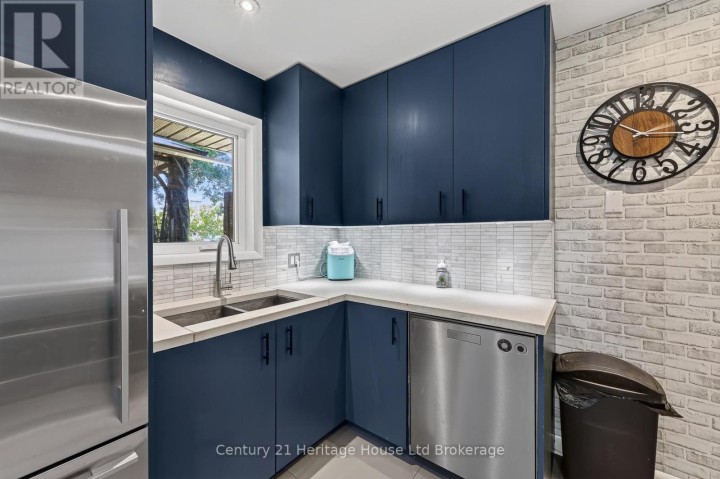 Photo 12 at 105 W Concession Street, Tillsonburg