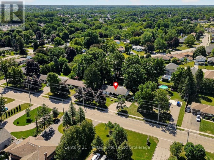 Photo 8 at 105 W Concession Street, Tillsonburg