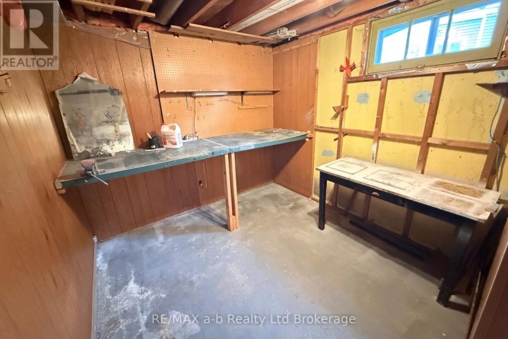 Photo 31 at 41 Kensington Street, Woodstock - North, Woodstock