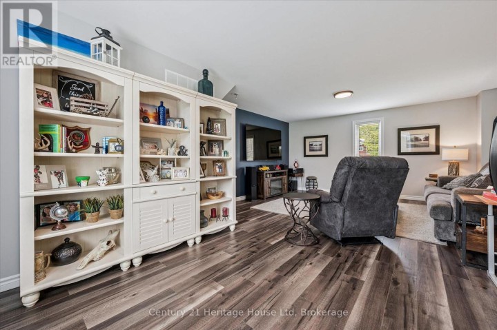 Photo 23 at 584077 Beachville Road, Centreville, South-West Oxford