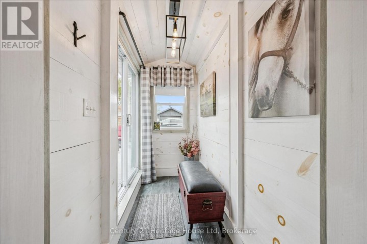 Photo 24 at 584077 Beachville Road, Centreville, South-West Oxford