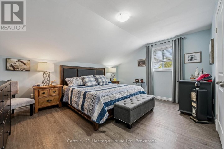 Photo 30 at 584077 Beachville Road, Centreville, South-West Oxford