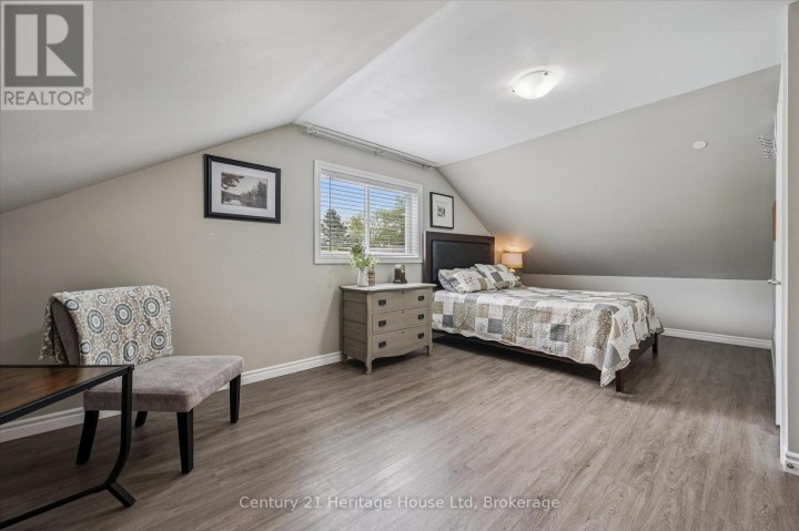 Photo 33 at 584077 Beachville Road, Centreville, South-West Oxford