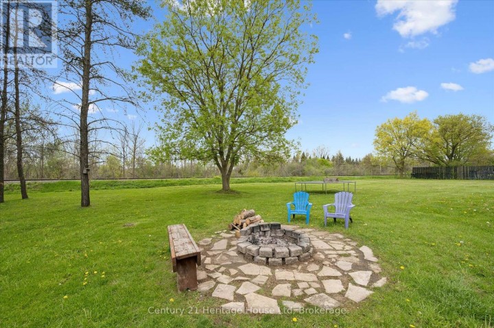 Photo 44 at 584077 Beachville Road, Centreville, South-West Oxford
