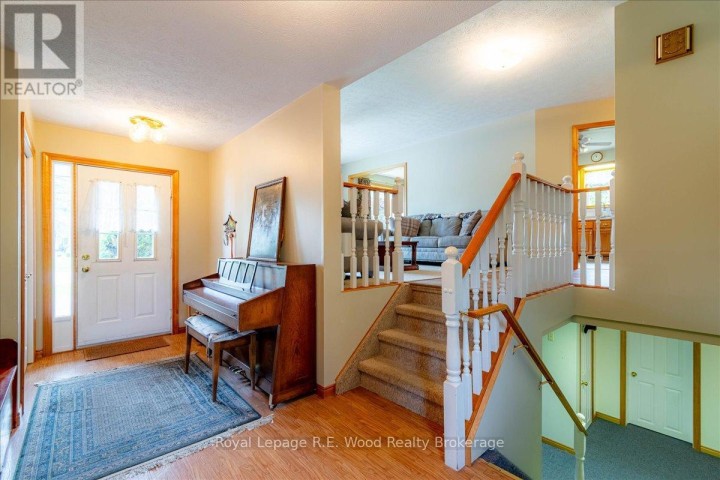 Photo 5 at 48 Allen Street, Tillsonburg